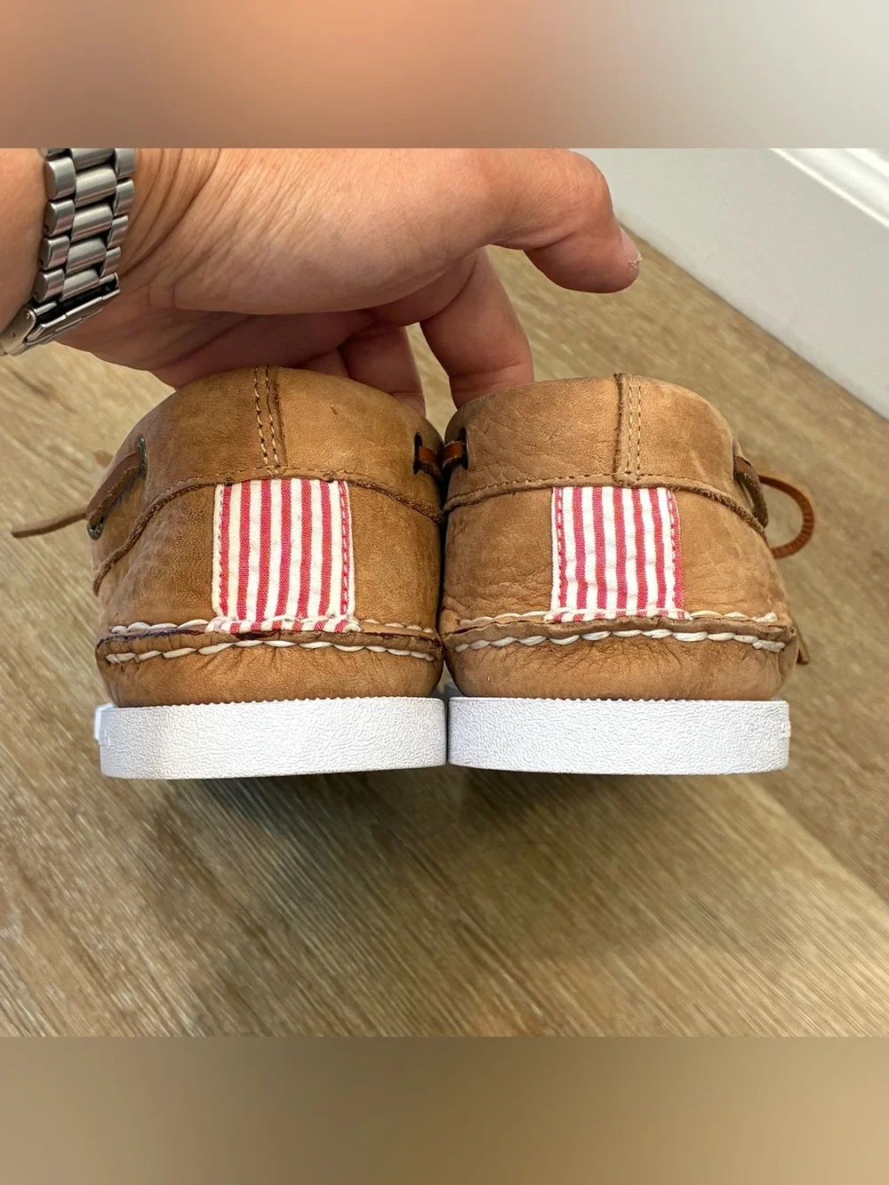 Sperry tan brown